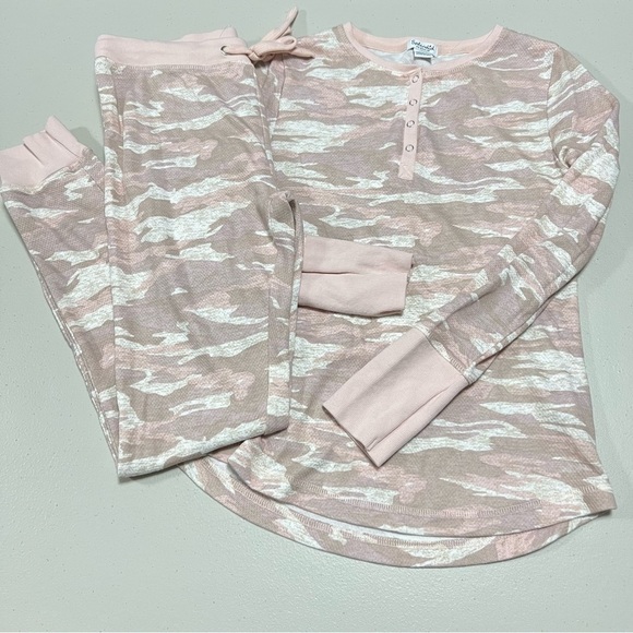 🆕 Splendid Vintage Thermal PJ Set in Tonal Camouflage Pajama - Picture 2 of 9